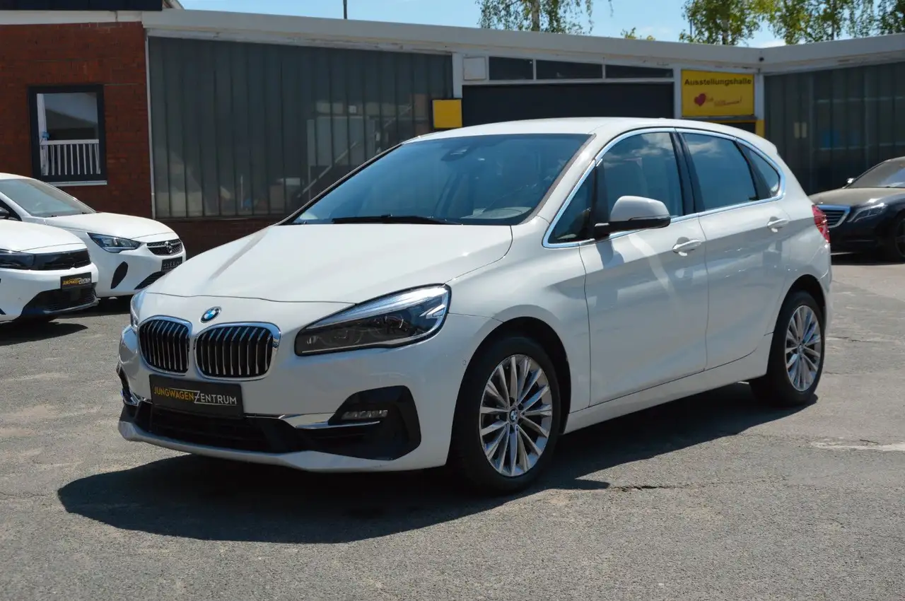 BMW 220