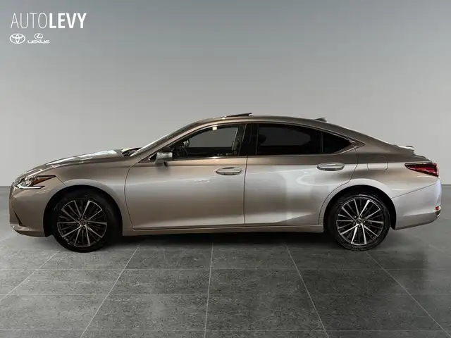 Lexus Es view 3
