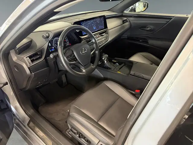 Lexus Es view 10