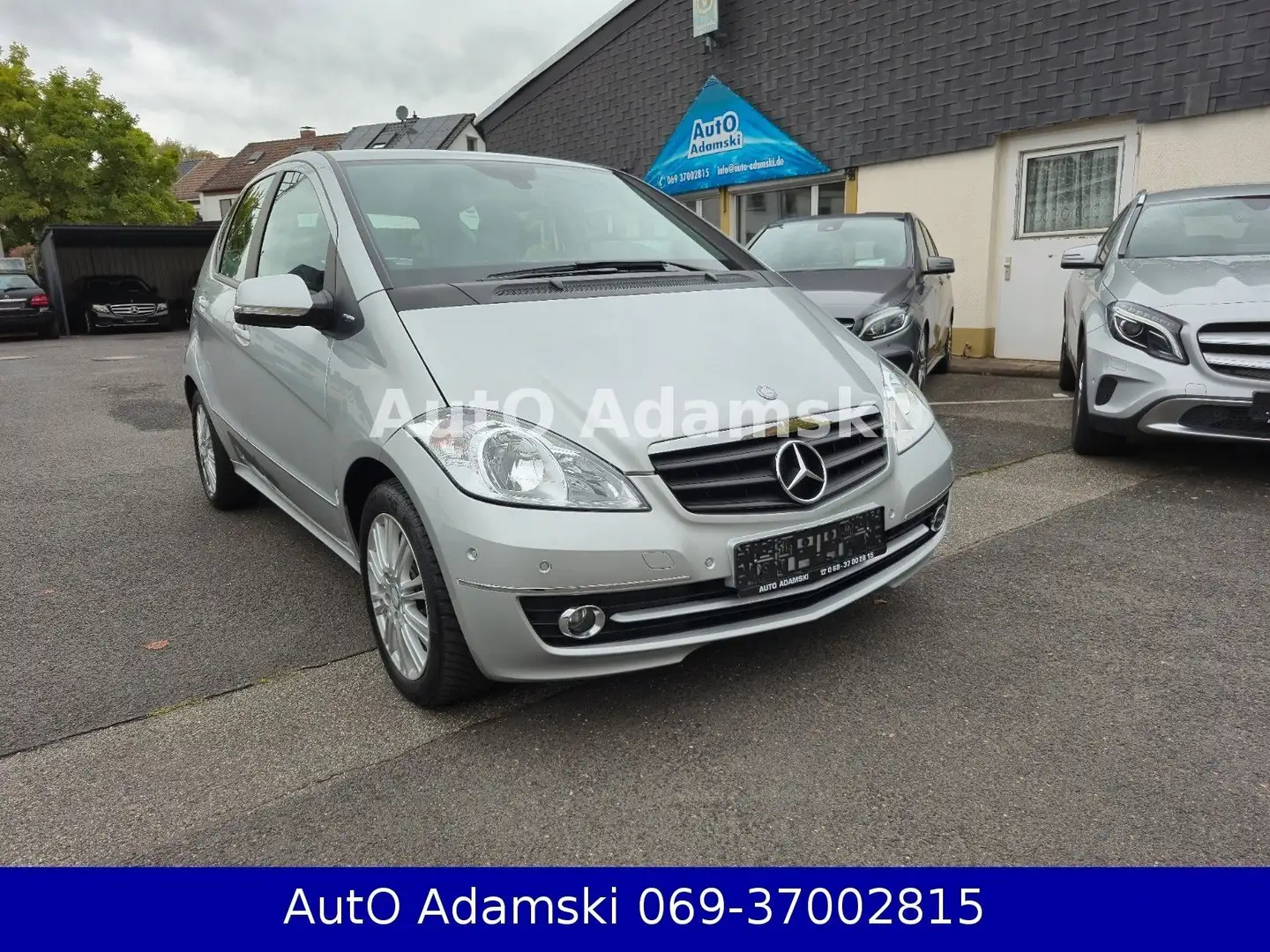 Mercedes-Benz A 180 Autotr Elegance P-Assist 81tkm Allwetter Argent - 1
