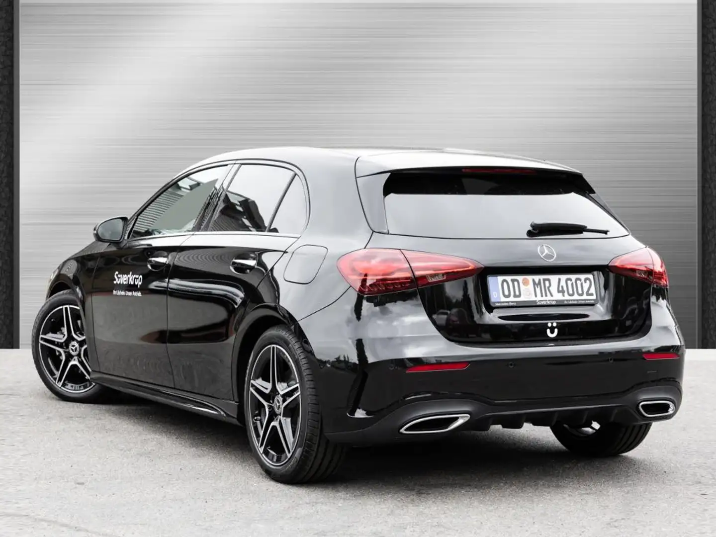 Mercedes-Benz A 200 Kompakt Nero - 2