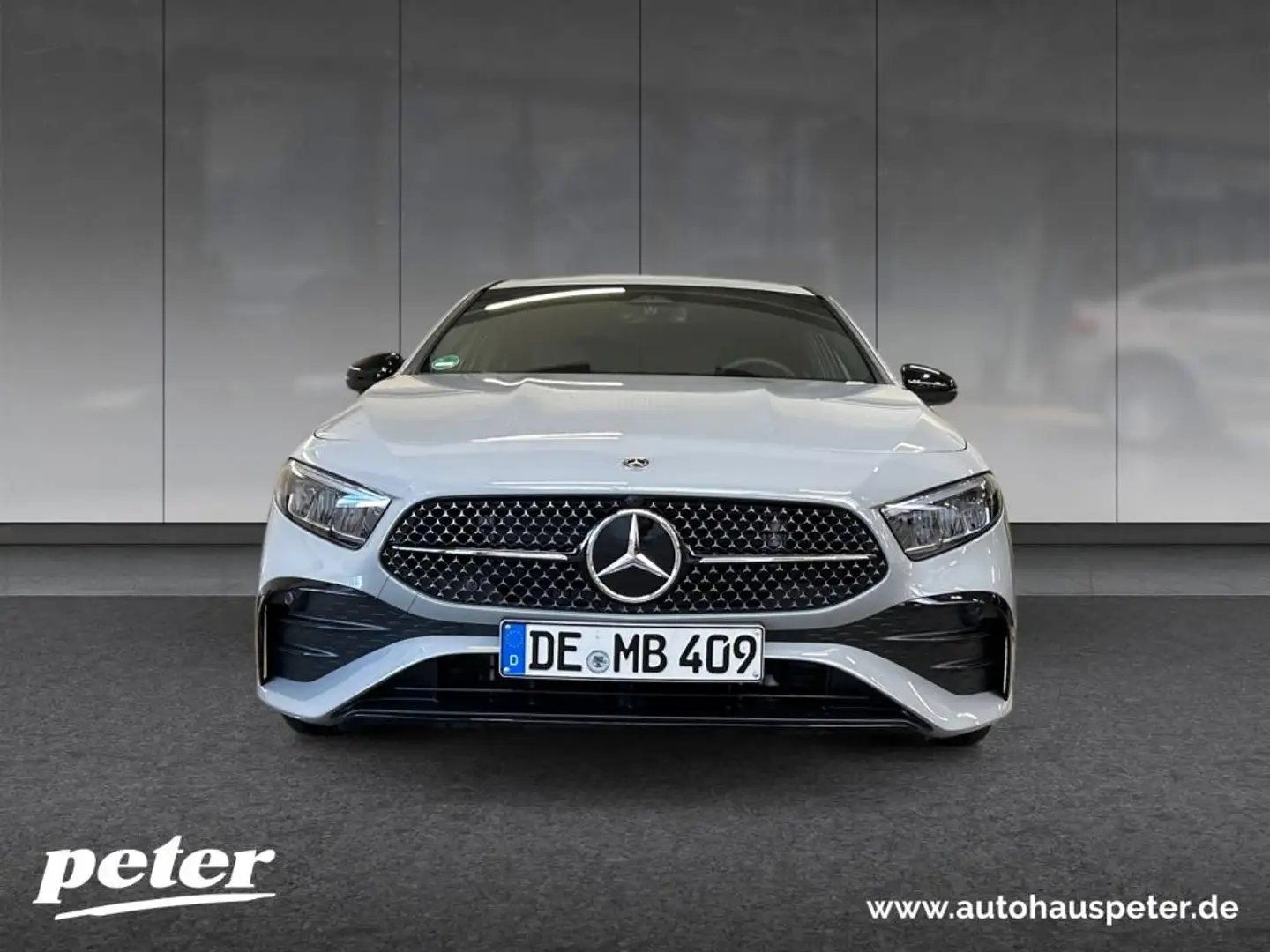 Mercedes-Benz A 200 AMG Advanced Plus, Night Paket Grau - 2