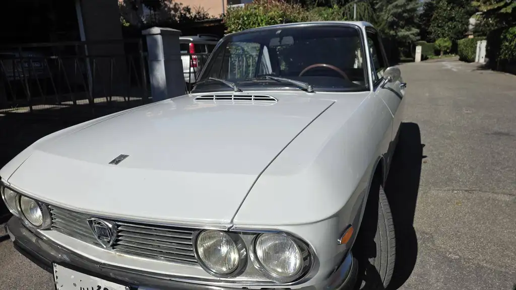 Lancia Fulvia 1971 из Европы — купить под ключ