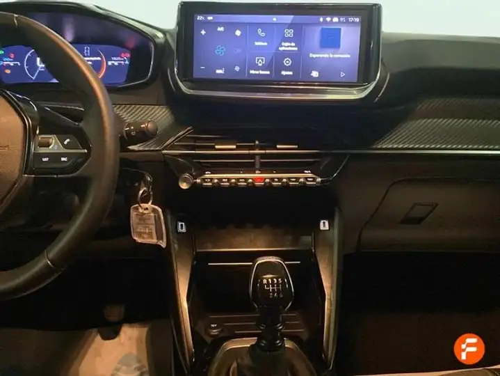 Peugeot 208 2025, foto 24