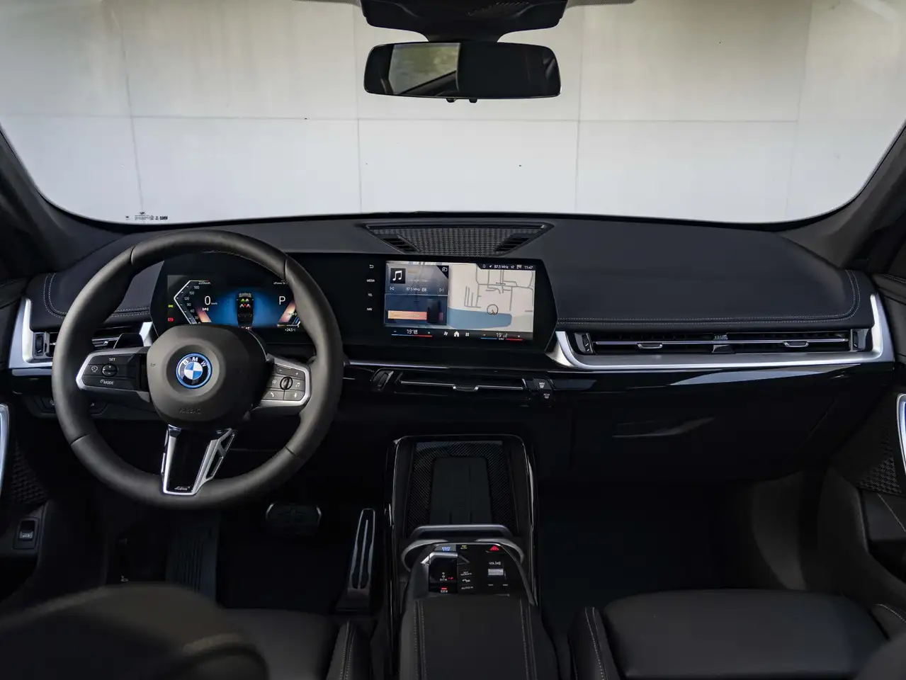 BMW iX1 2026