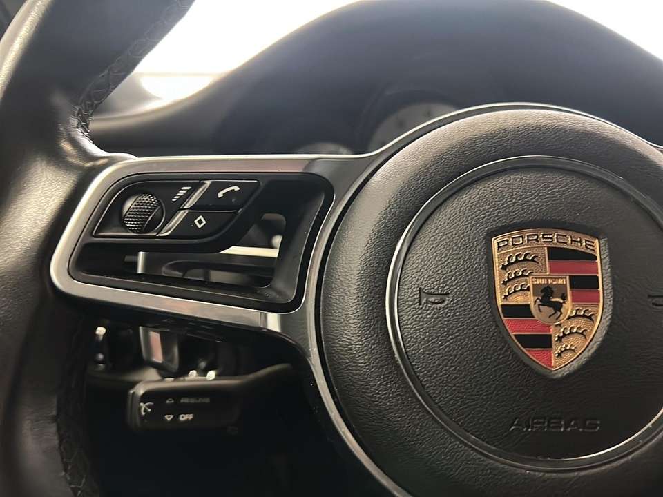 2020 Porsche Macan GTS AWD PREMIUM PACKAGE PLUS NIGHT BLUE thumb 17