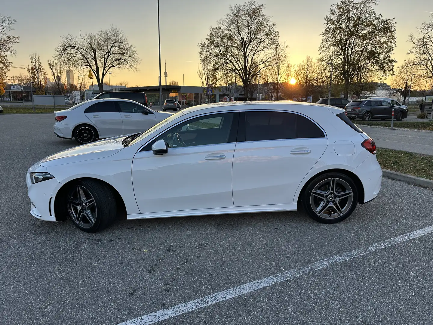 Mercedes-Benz A 200 d AMG-Paket - 2