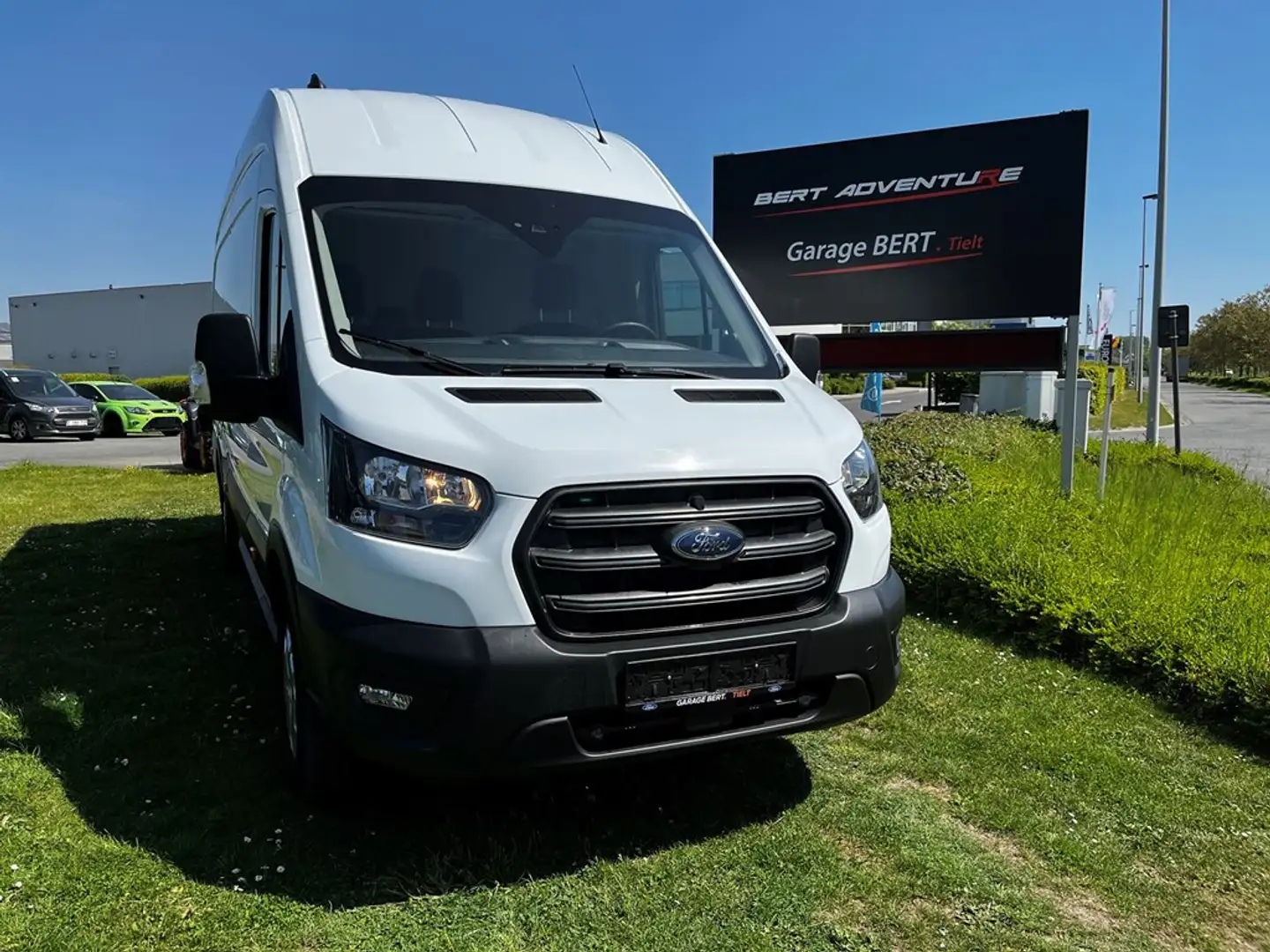 Ford Transit Trend L4H3 RWD 130pk €24.500 excl. btw Wit - 1
