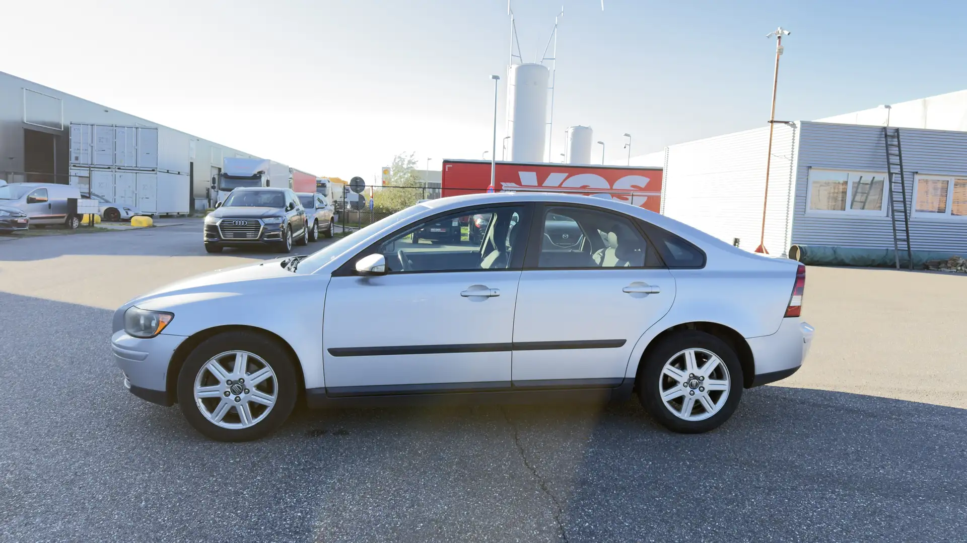 Volvo S40 S40 2.0D DPF Kinetic Grau - 2