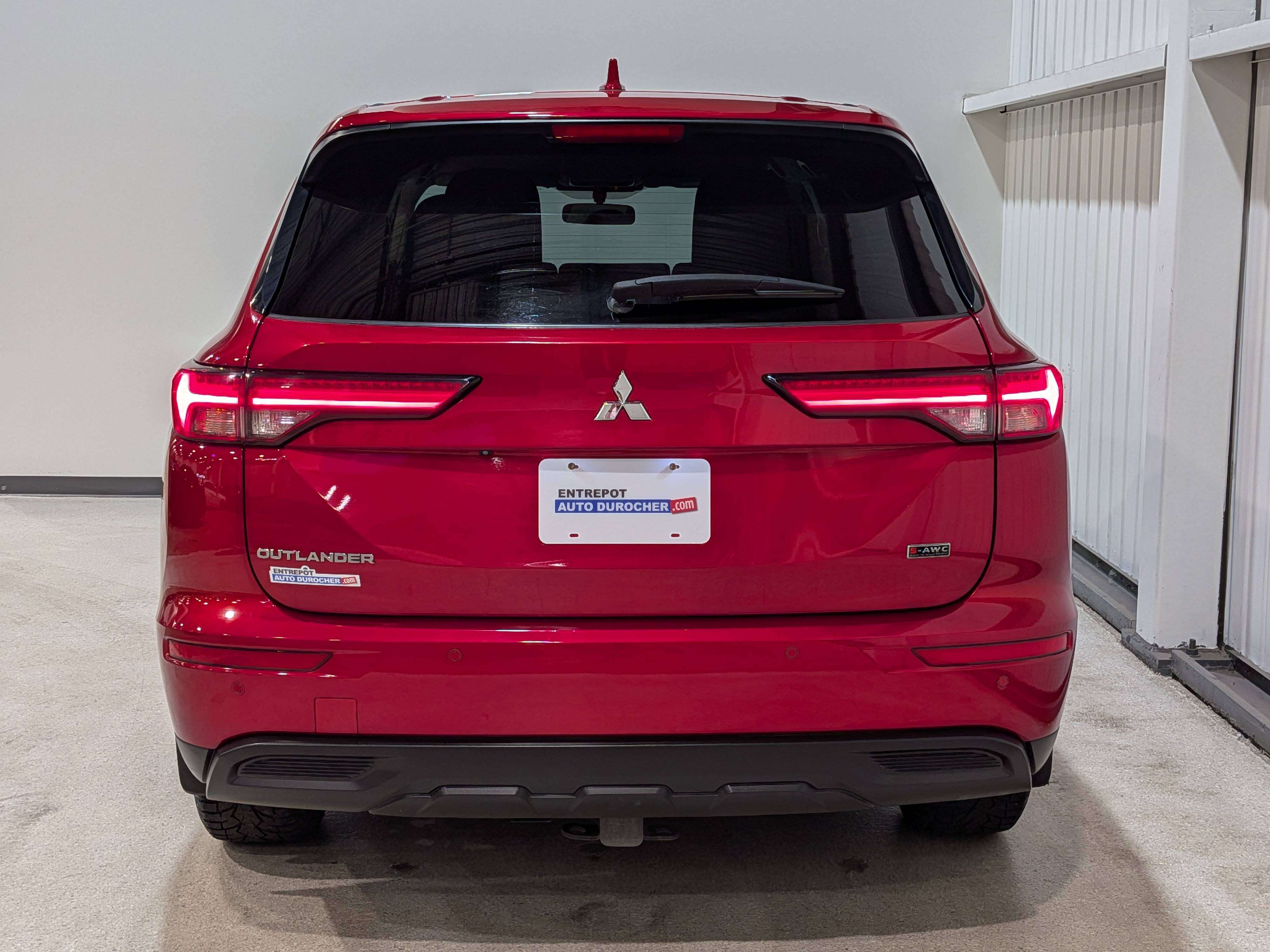Mitsubishi Outlander 2022