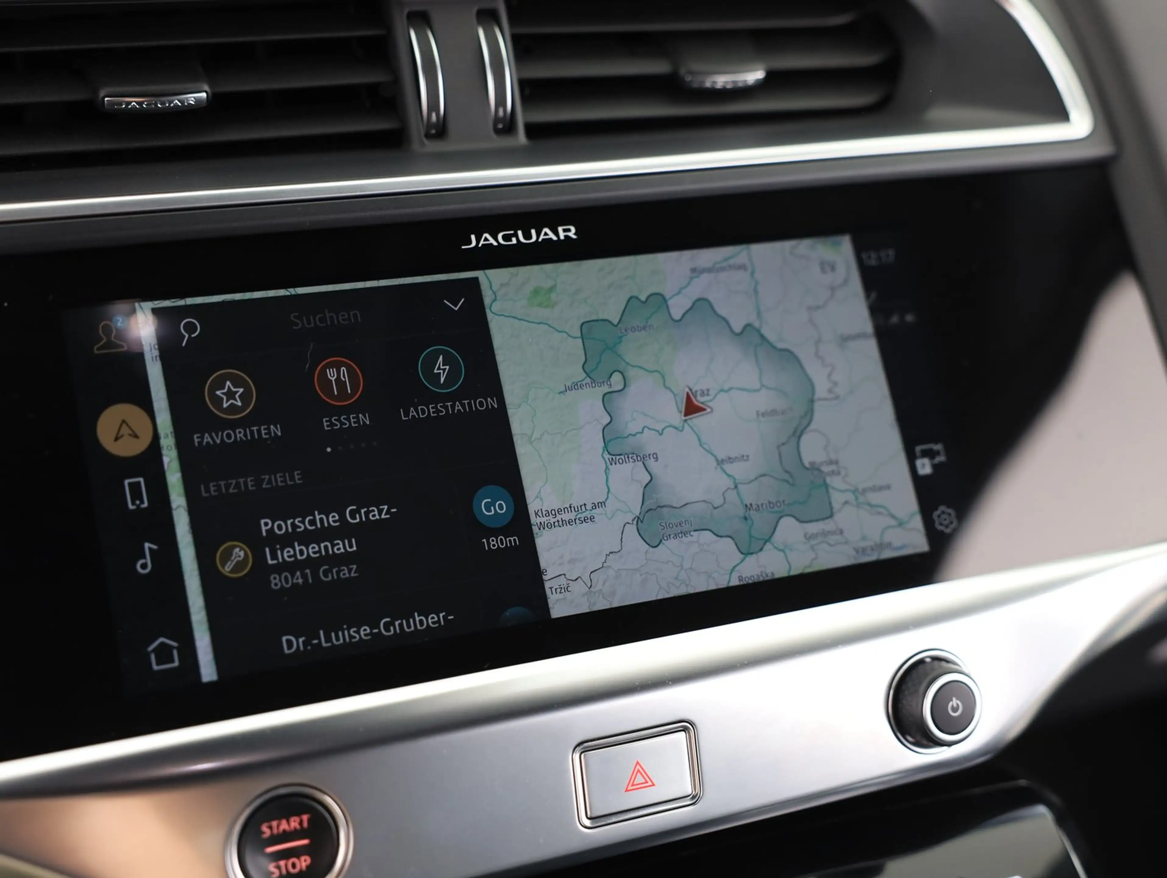 Jaguar I-Pace SE EV400 90kWh AWD — photo 15
