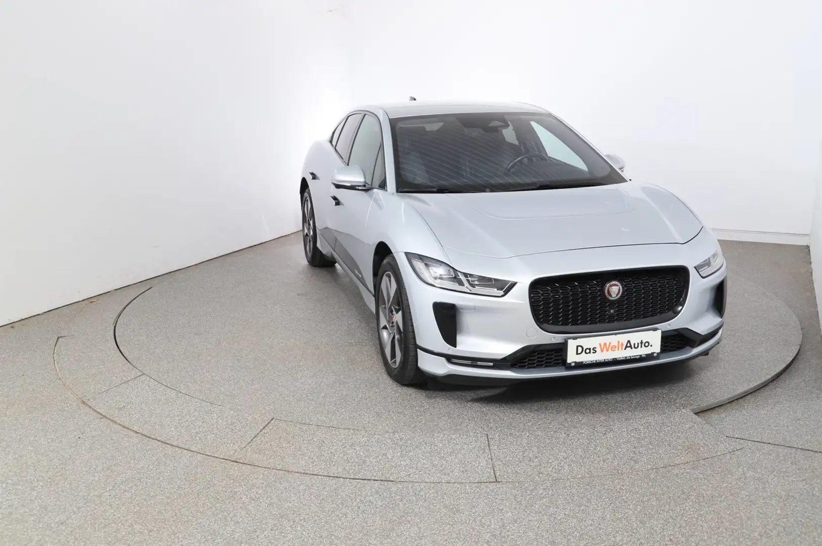 Jaguar I-Pace SE EV400 90kWh AWD Grau - 2