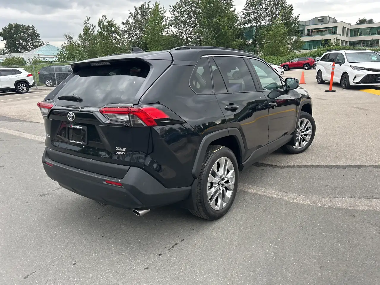 Toyota RAV 4 снимка Toyota RAV 4
