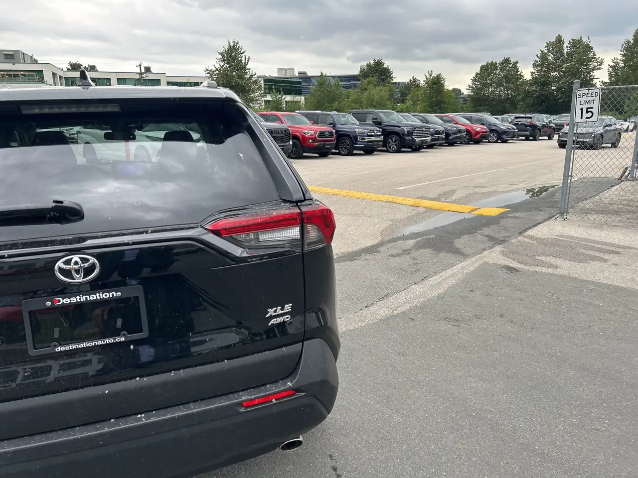 Toyota RAV 4 снимка Toyota RAV 4
