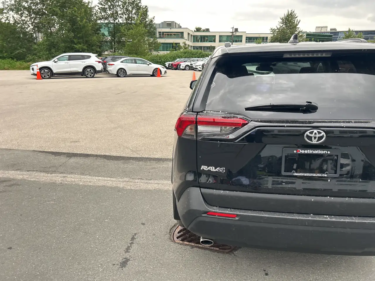 Toyota RAV 4 снимка Toyota RAV 4