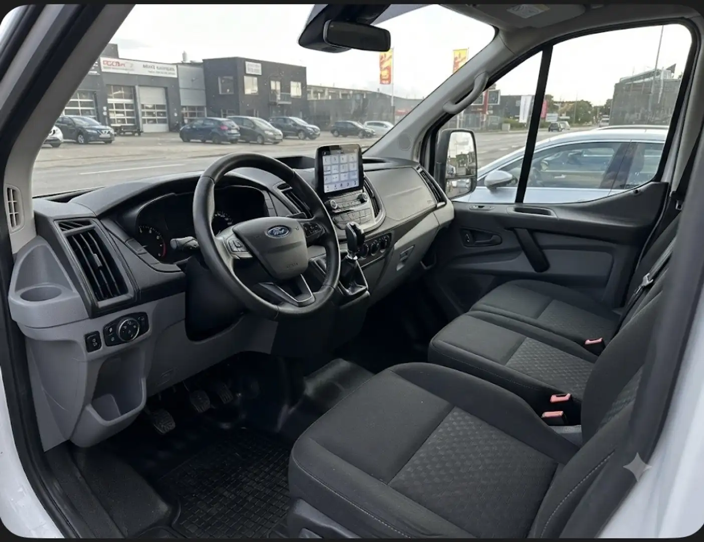Ford Transit Custom Transit Custom Variobus 2,0 TDCI L1H1 340 Trend Trend - 1