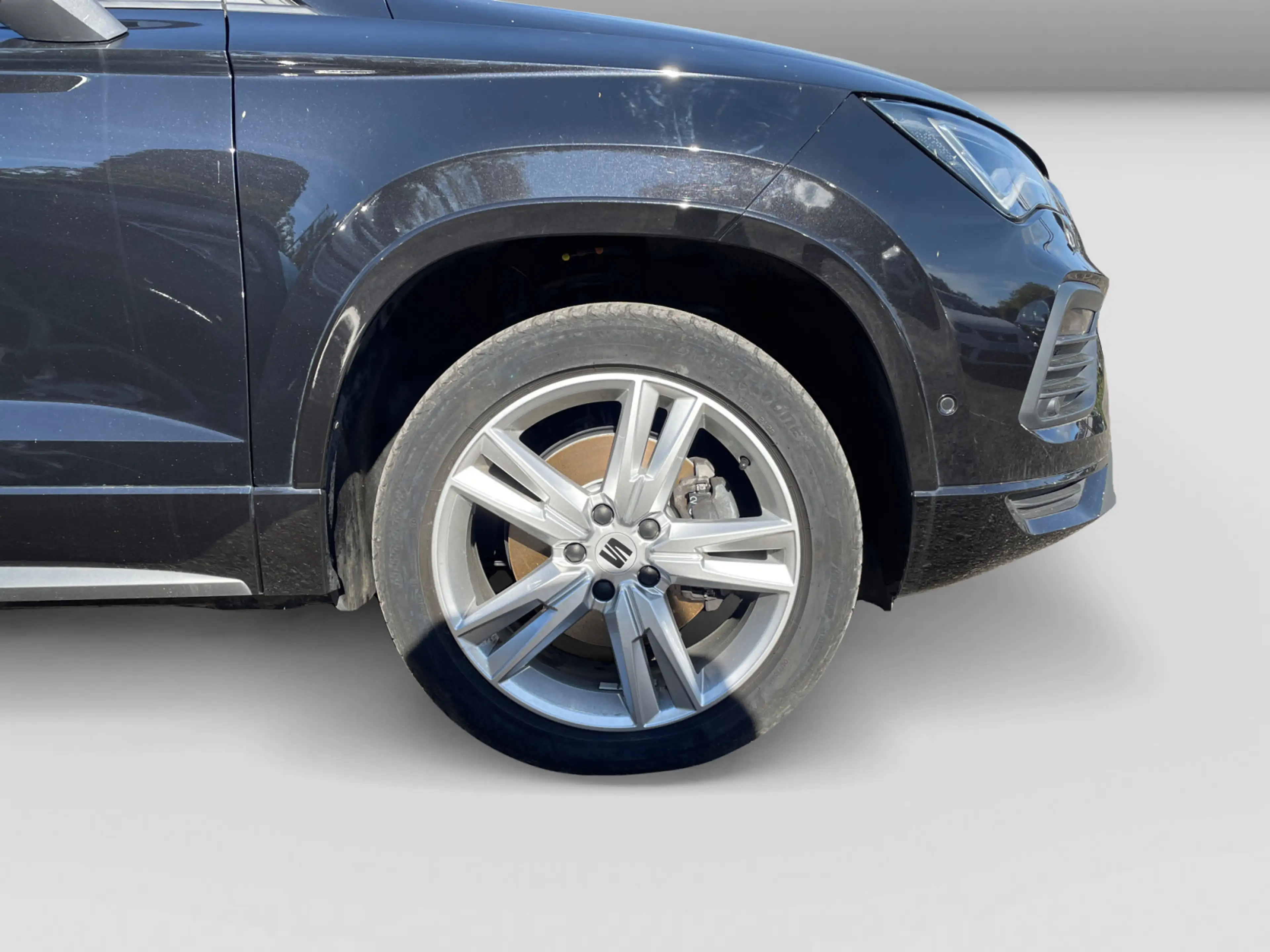SEAT Ateca FR 2.0TDI DSG LED AHK Pano Standh Navi ACC — photo 5