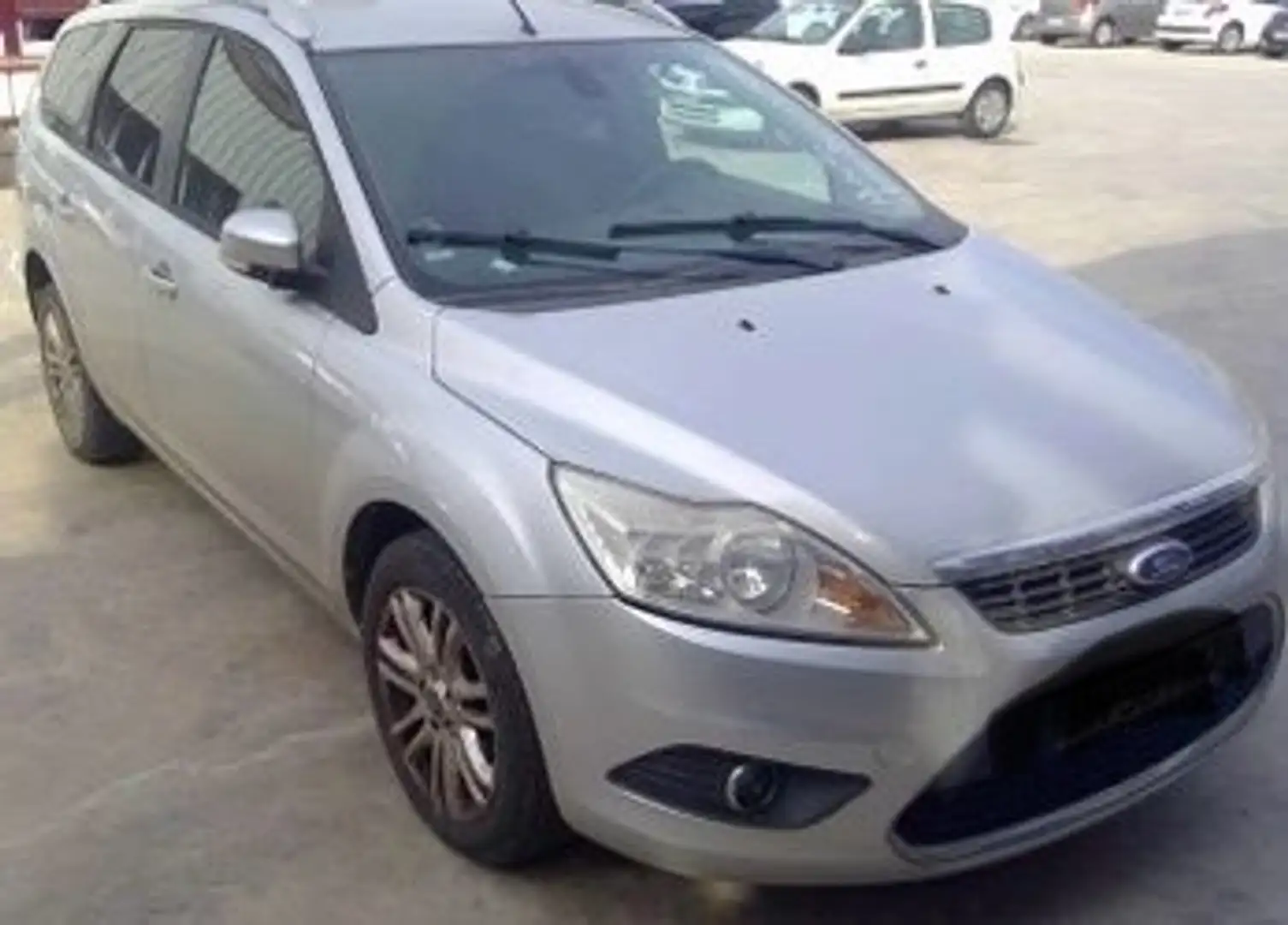 Ford Focus Focus SW 1.6 TDCi 90 Trend Argent - 1