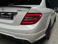 Mercedes-Benz C 63 AMG Pack Performance 6.3L V8 487 ch bijela - thumbnail 11