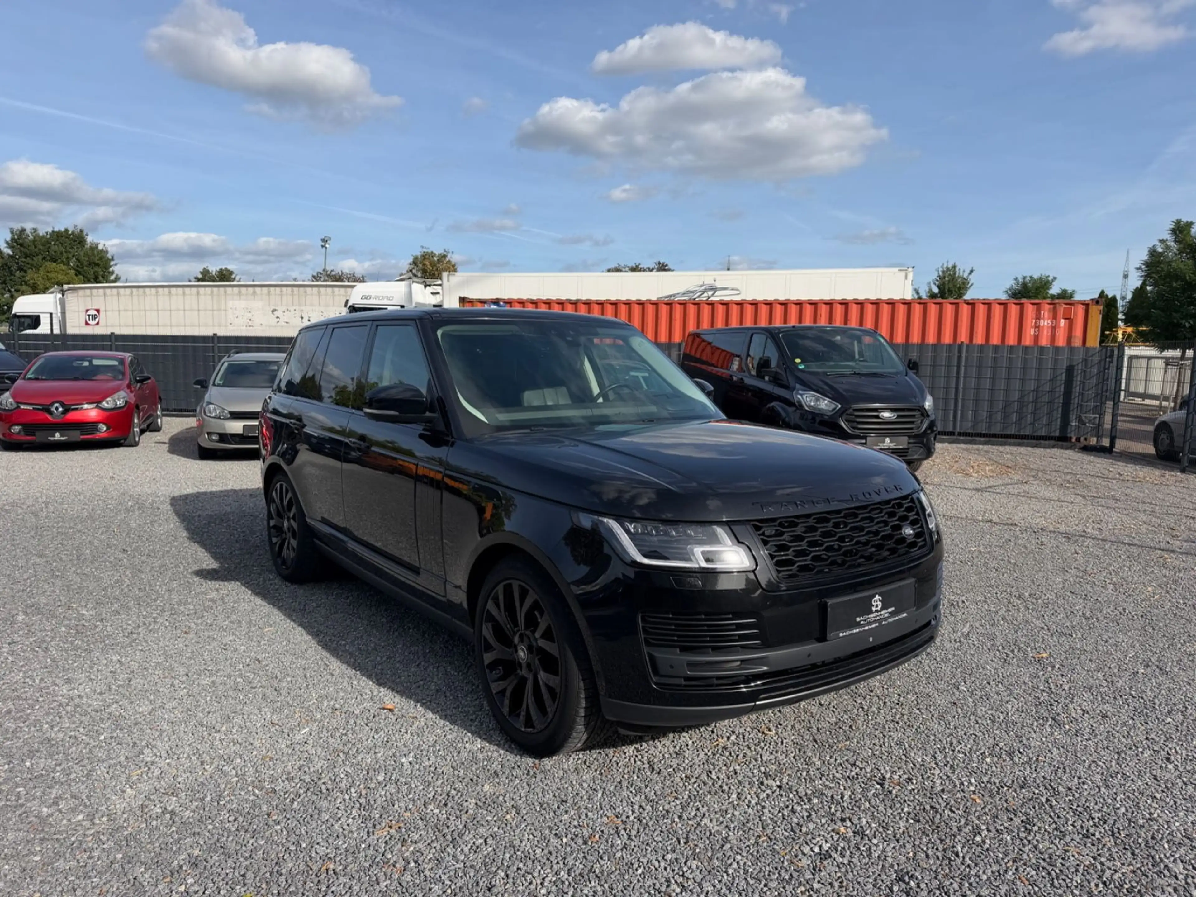 Land Rover Range Rover Vogue — photo 15