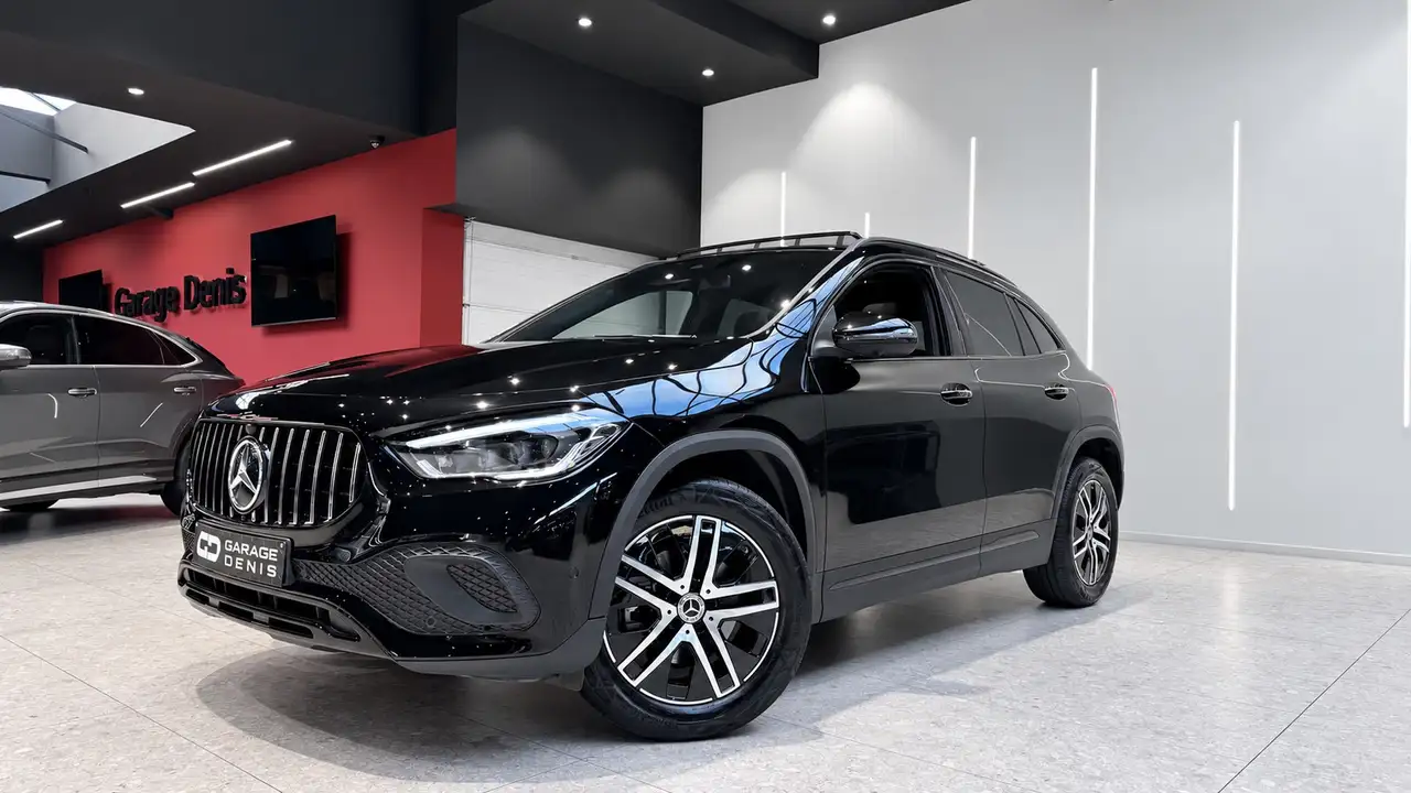 Mercedes-Benz GLA 200