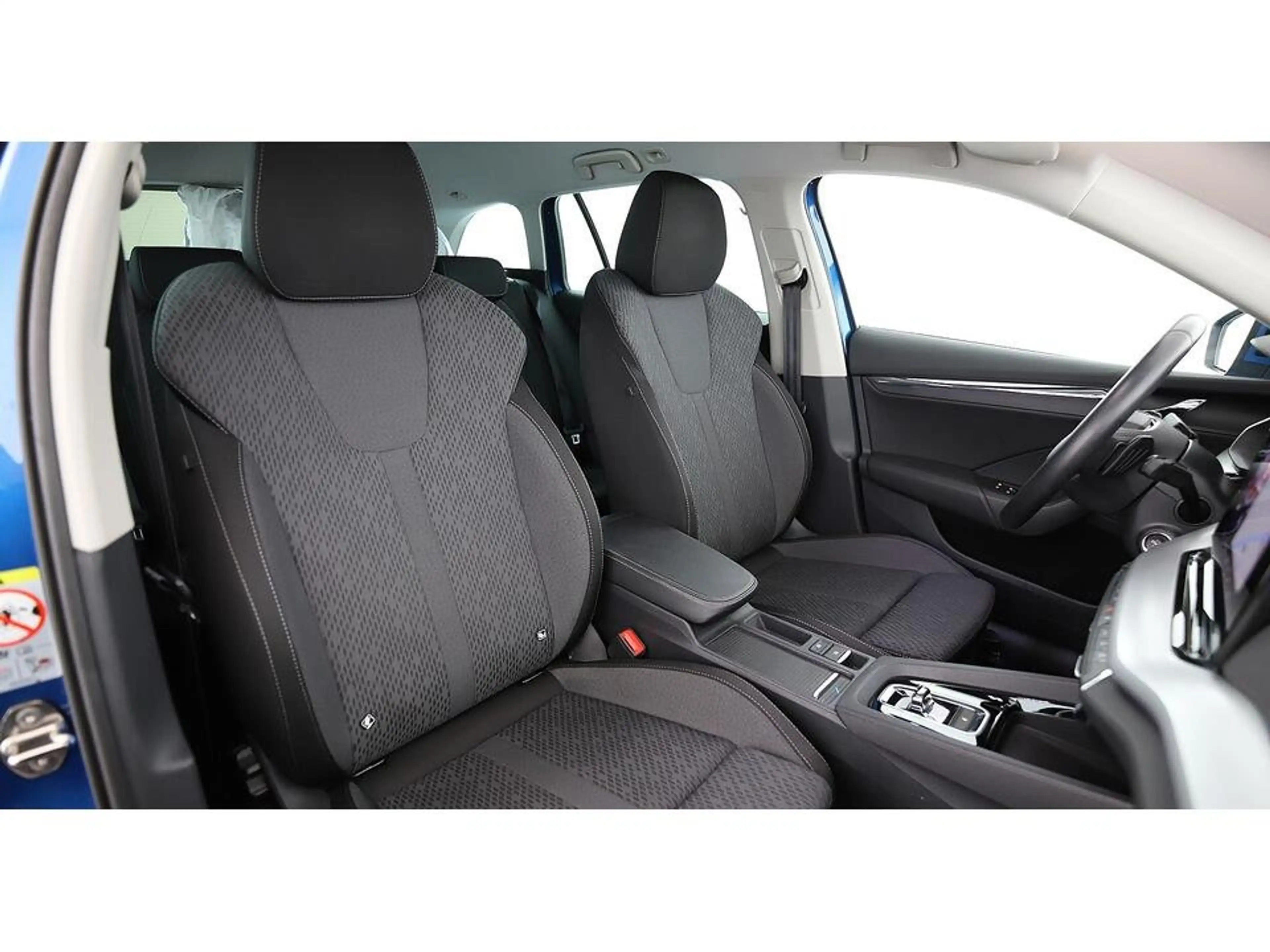 Skoda Octavia Combi 1.4 TSI Style iV Aut MATRIX HEAD-UP — photo 14