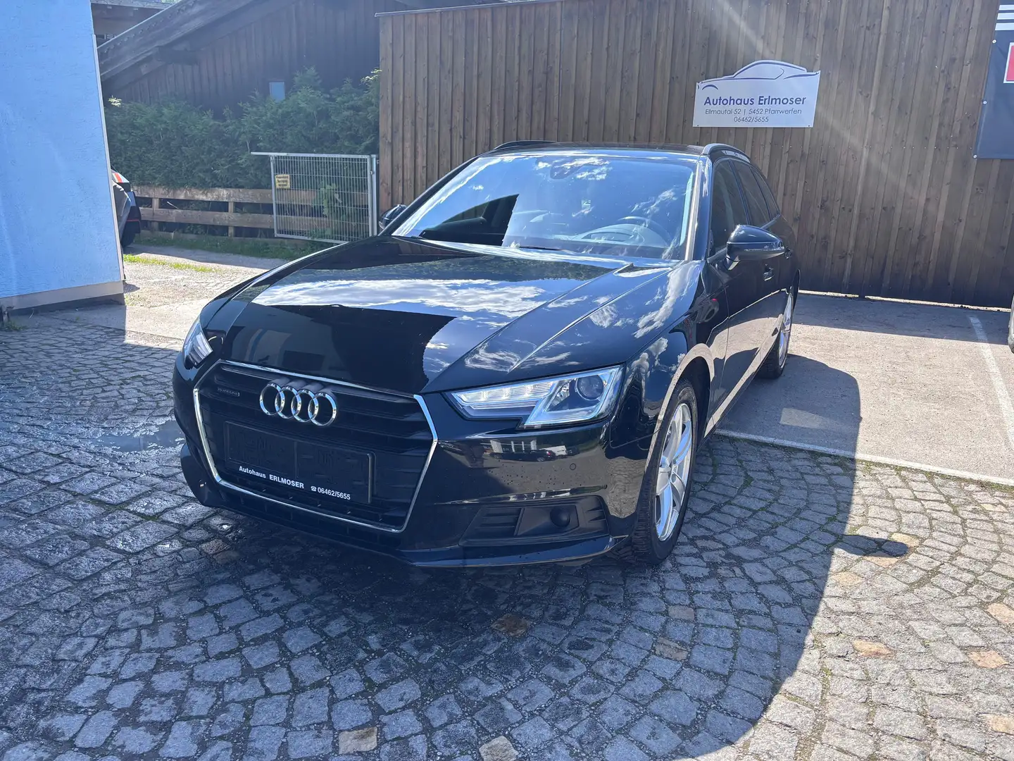 Audi A4 40 TDI quattro Schwarz - 2
