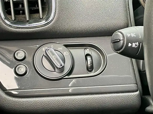 Mini Cooper Cooper view 15