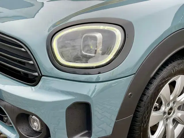 Mini Cooper Cooper view 4