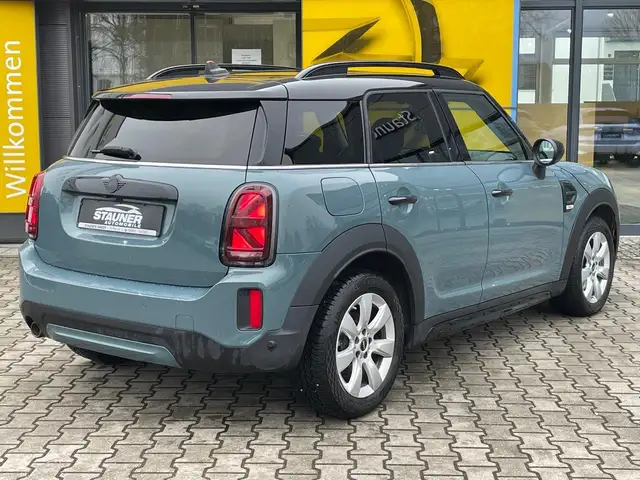 Mini Cooper Cooper view 3