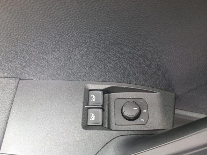 SEAT Ibiza Move! Full Link 1.0 TSI 110ch (81kW) DSG — photo 11