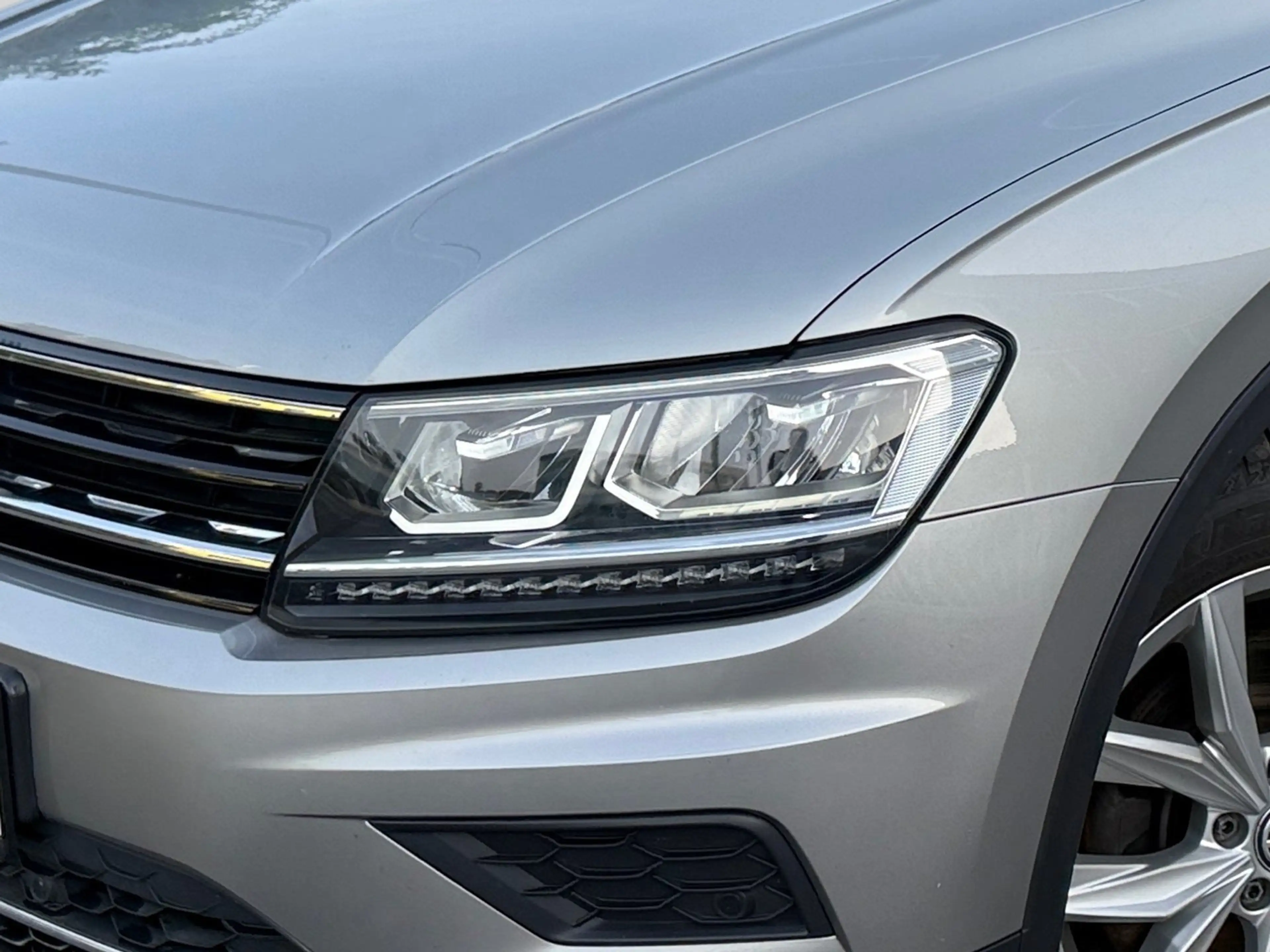 Volkswagen Tiguan 2.0 TDI Highline 4Motion DSG. | Panorama | Virtual — photo 7