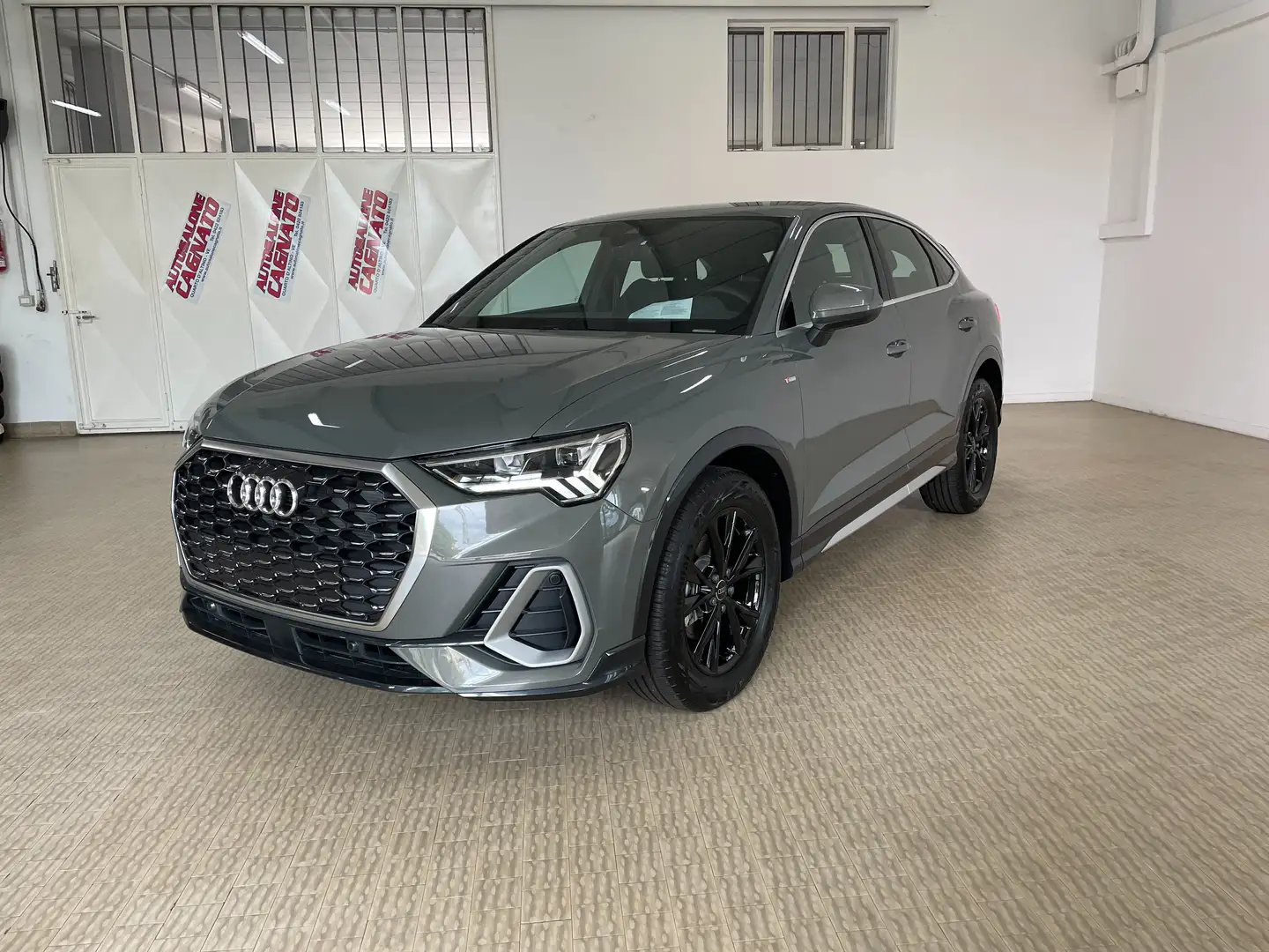 Audi Q3 Sportback 35TDI S line s-tronic Km0 Grigio Chronos Grigio - 1