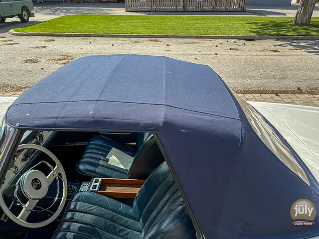 Mercedes-Benz SL 230 Pagode | 1967 | Motorrevision | Hardtop Ansicht 15