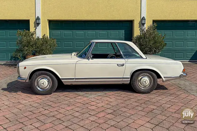 Mercedes-Benz SL 230 Pagode | 1967 | Motorrevision | Hardtop Ansicht 5