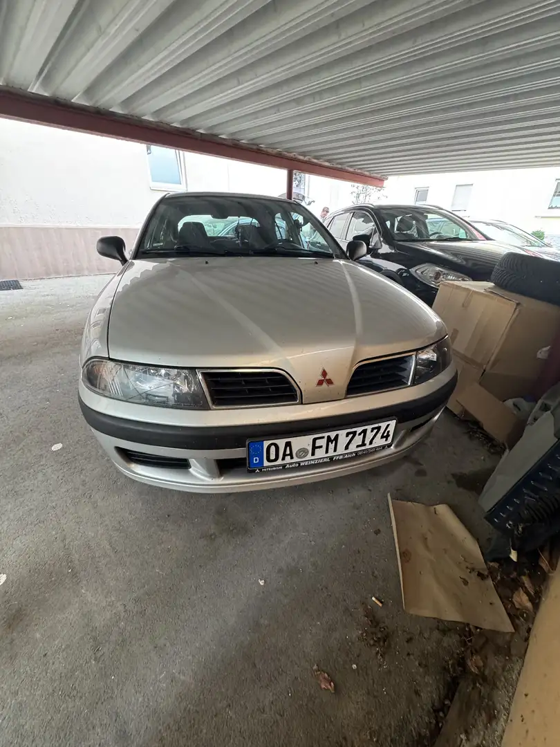 Mitsubishi Carisma GDI Comfort - 1