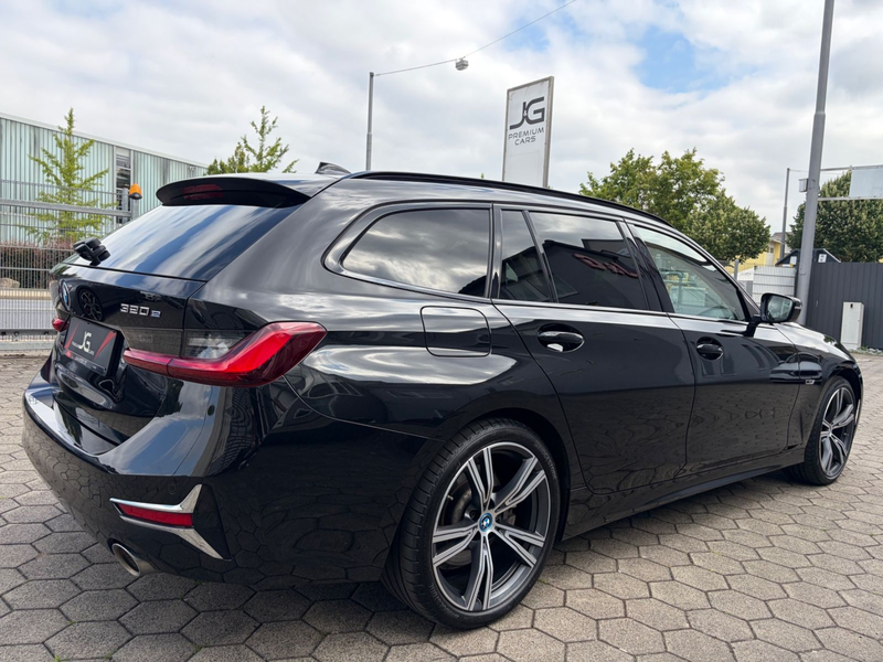 BMW 320 e Touring Luxury Line*Laser*Key*HuD*19` — photo 3