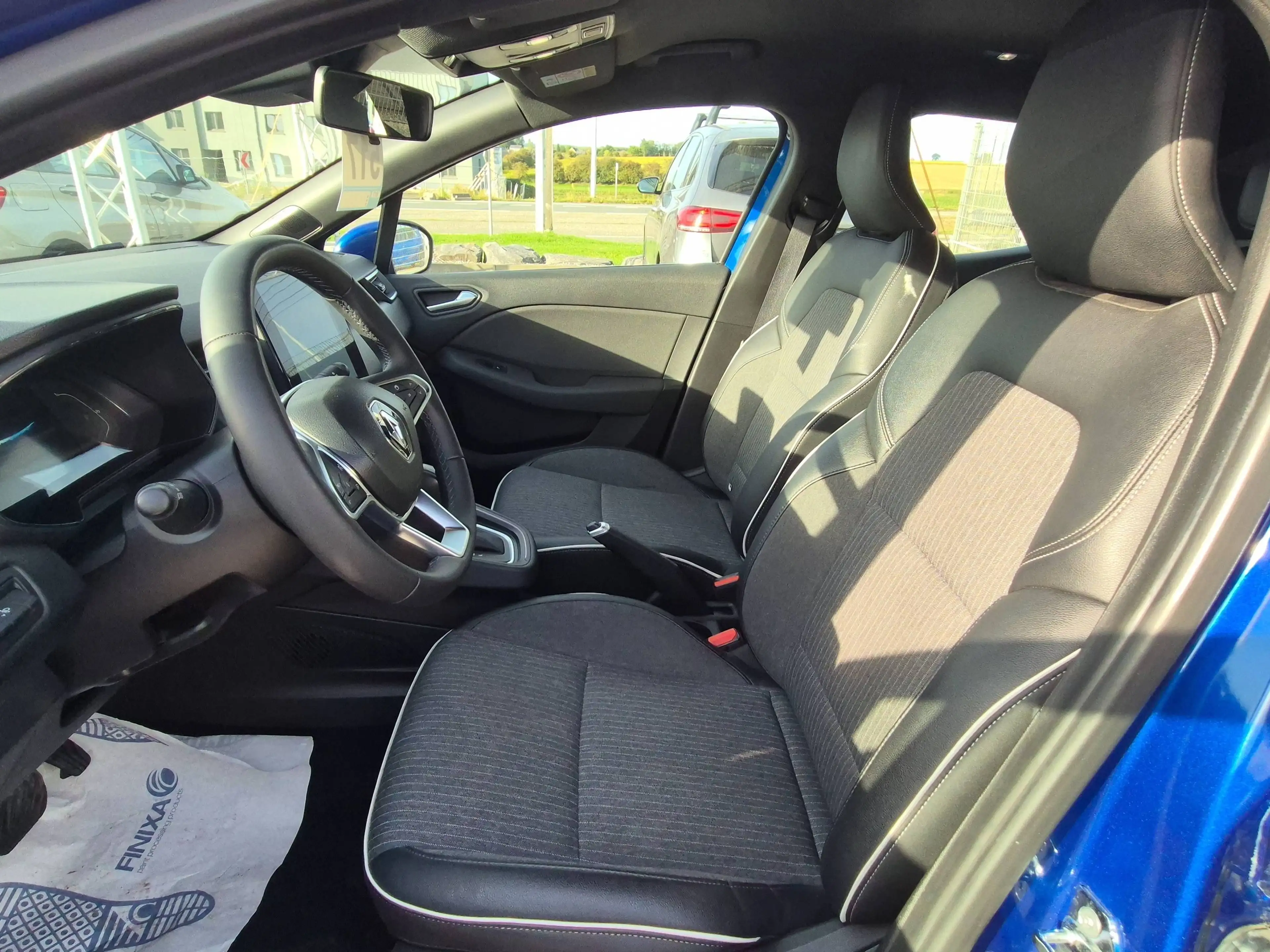 Renault Clio Clio 1.0 TCe Intens X-Tronic GPF (EU6D) — photo 7