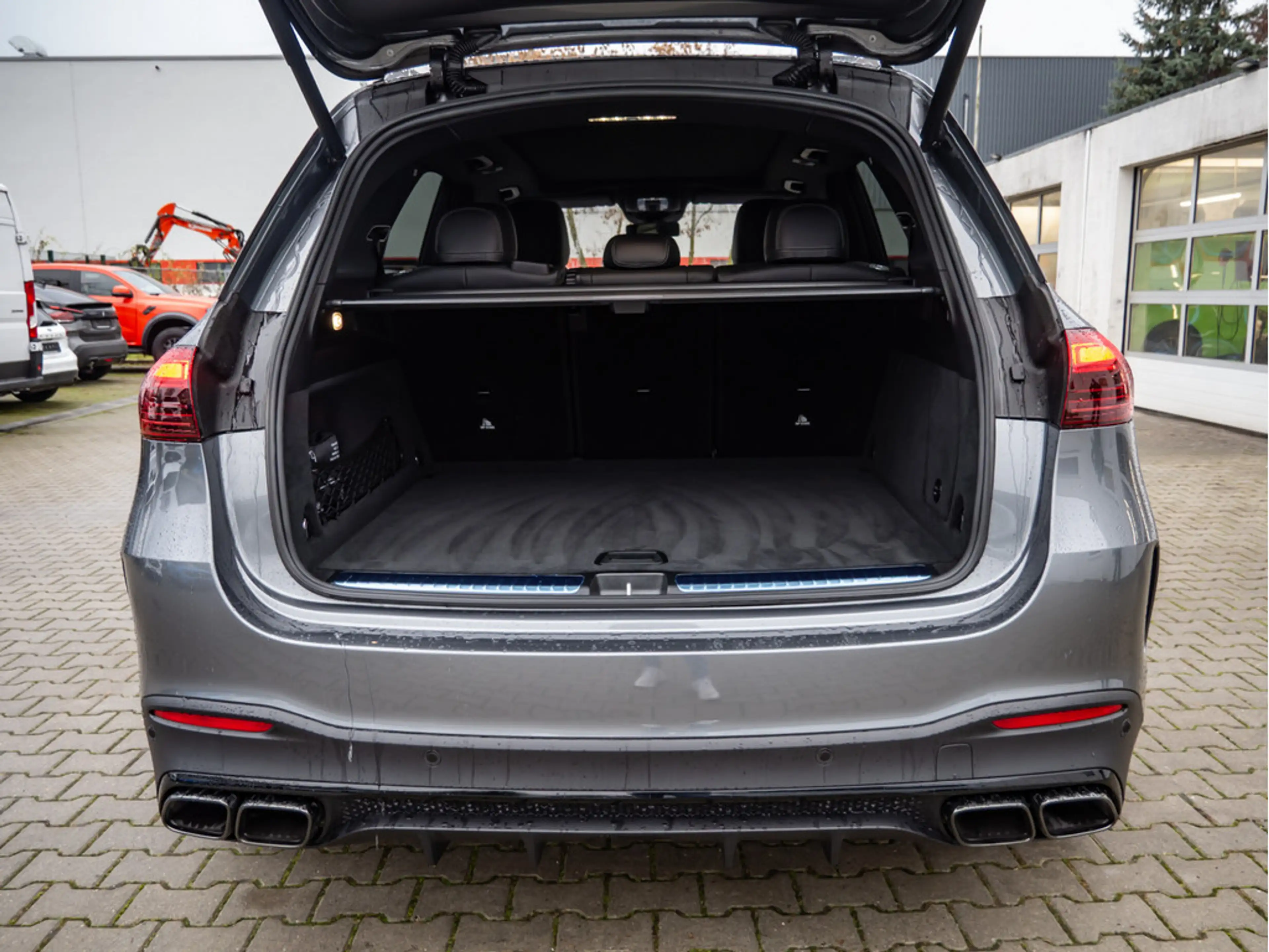 Mercedes-Benz G LE 63 S AMG 4Matic+ STANDHZ LED PANO 360° — photo 5