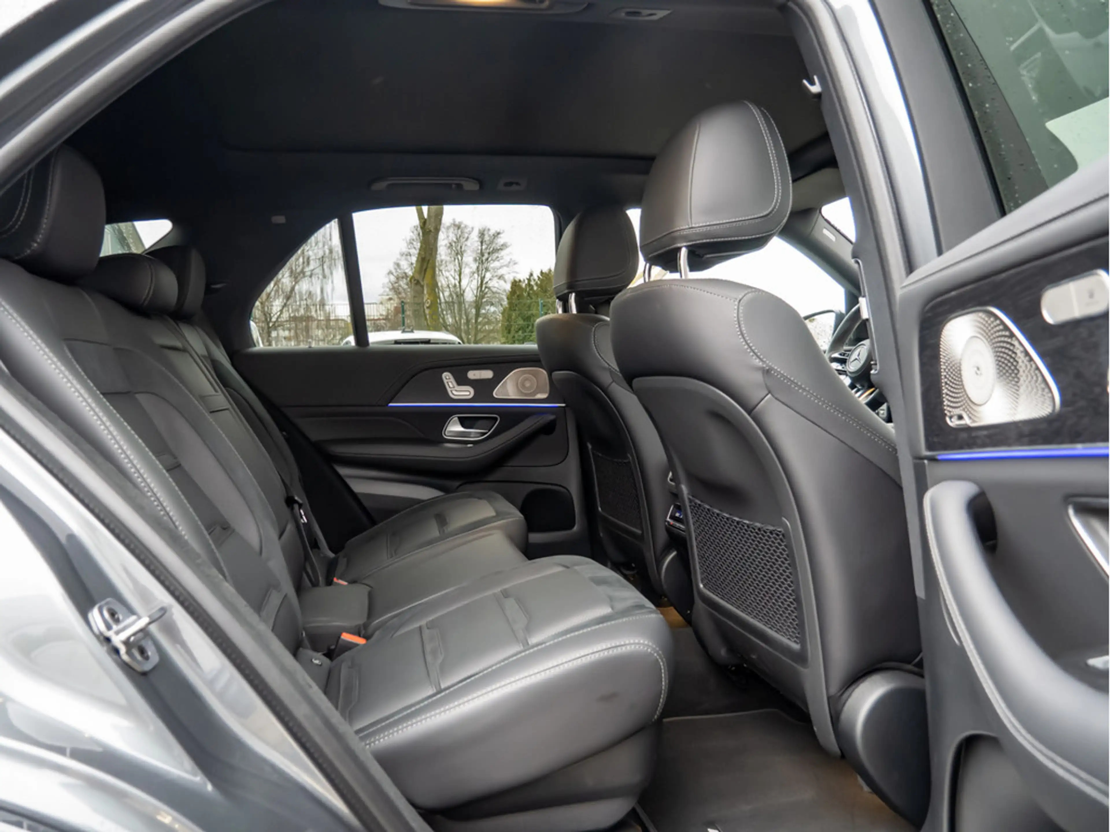 Mercedes-Benz G LE 63 S AMG 4Matic+ STANDHZ LED PANO 360° — photo 10