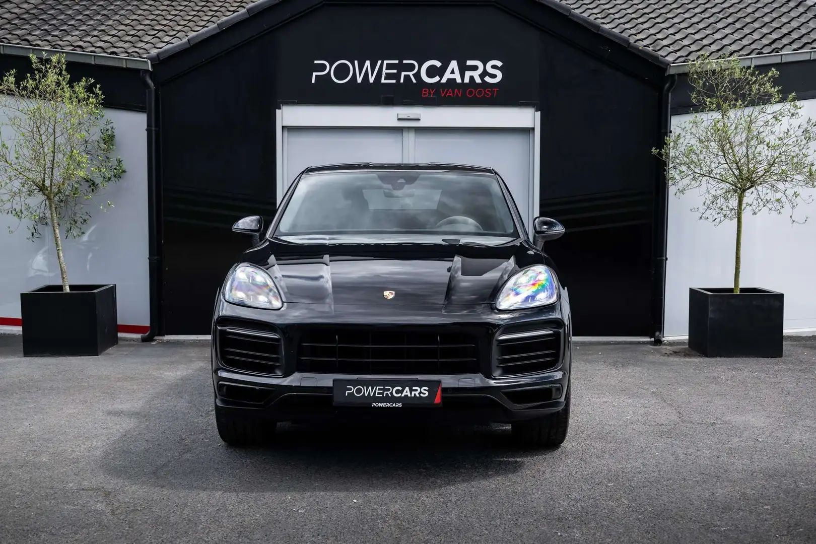 Porsche Cayenne COUPE  LIGHTWEIGHT  LEICHTBAU  CARBON Zwart - 2