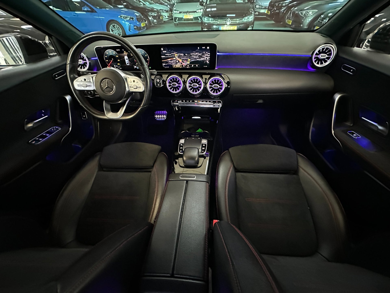 Mercedes-Benz A 200 Business Solution AMG/SFEERVERLICHTING/CAMERA/NAVI — photo 2