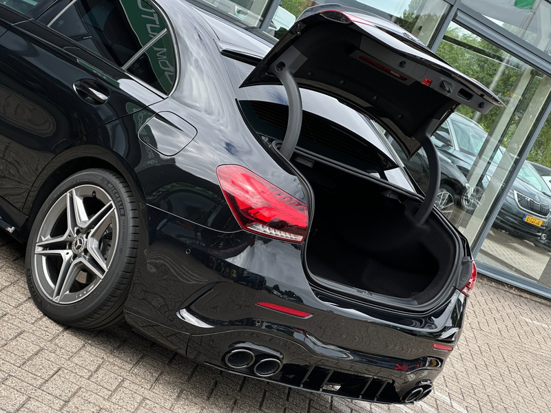 Mercedes-Benz A 200 Business Solution AMG/SFEERVERLICHTING/CAMERA/NAVI — photo 11