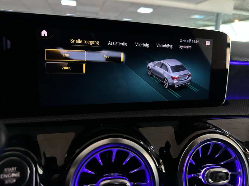 Mercedes-Benz A 200 Business Solution AMG/SFEERVERLICHTING/CAMERA/NAVI — photo 32