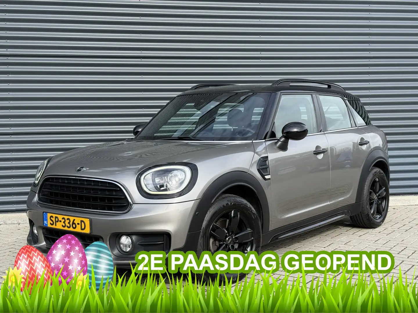 MINI Cooper Countryman 1.5 Chili 2e Paasdag geopend van 12:00 tot 16:00 u Gris - 1