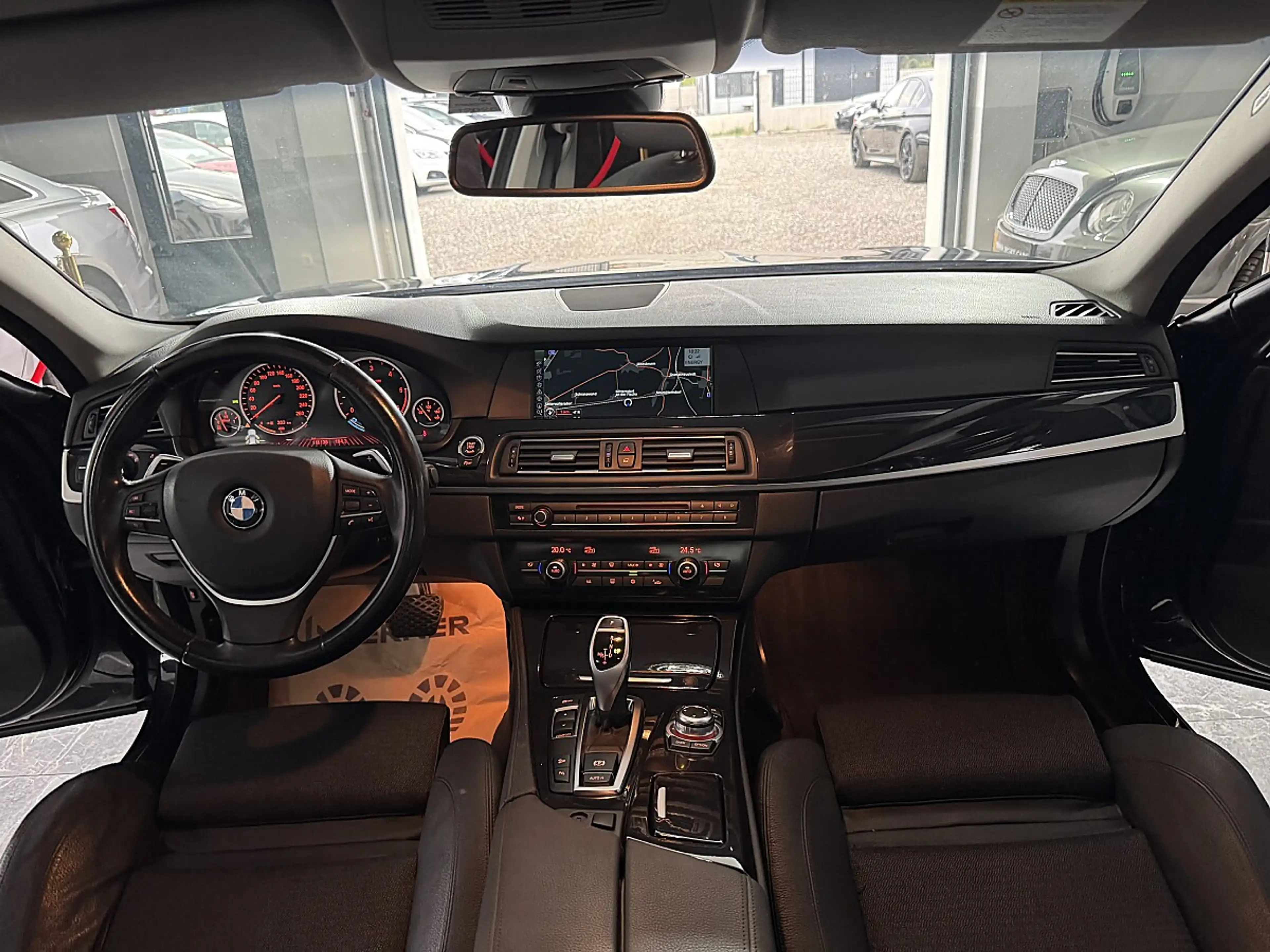 BMW 525 d xDrive Österreich-Paket Aut.*1.Besitz*Wenig-KM* — photo 9