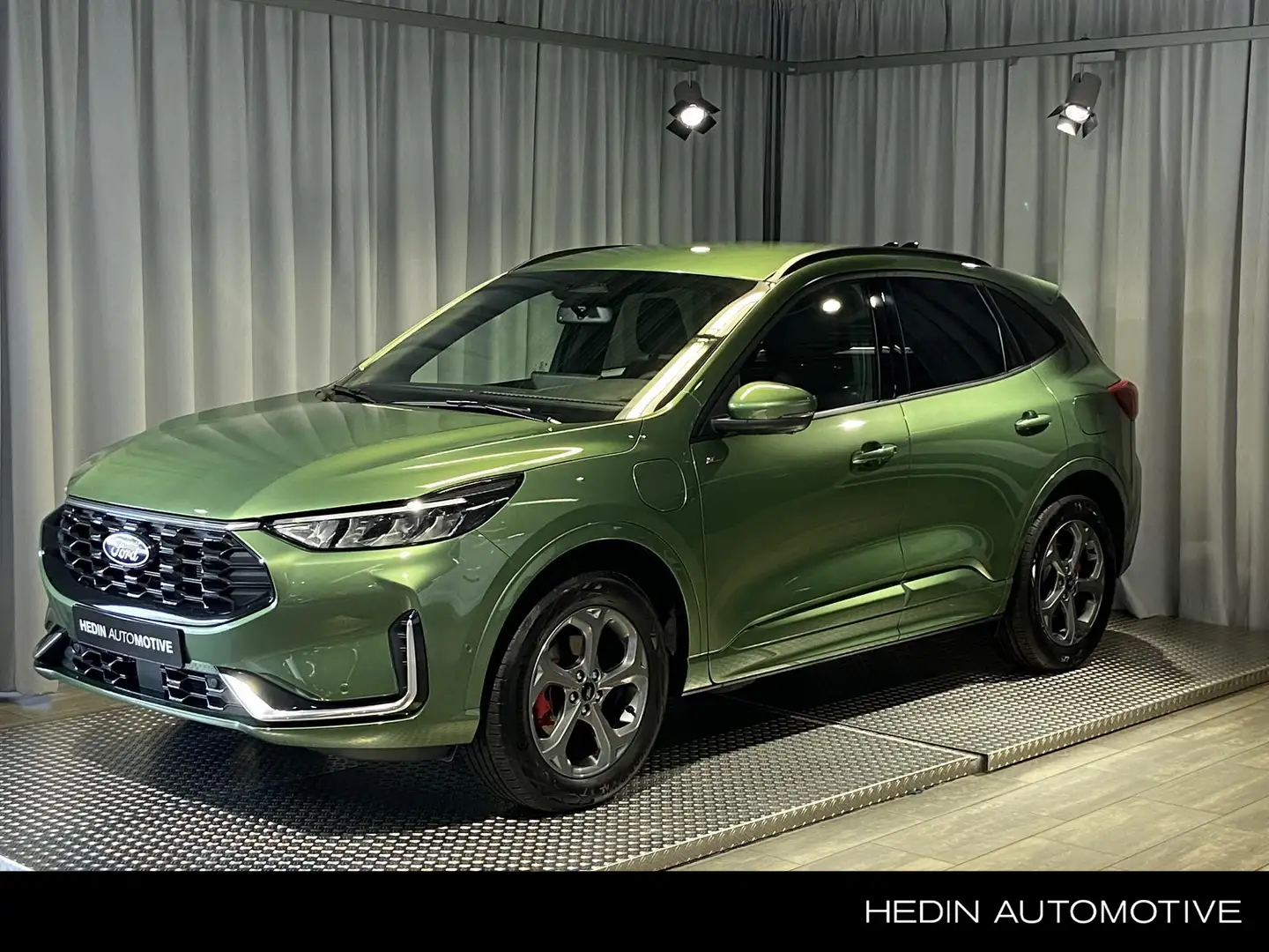 Ford Kuga 2.5 PHEV ST-Line X Trekhaak | Direct beschikbaar Groen - 1