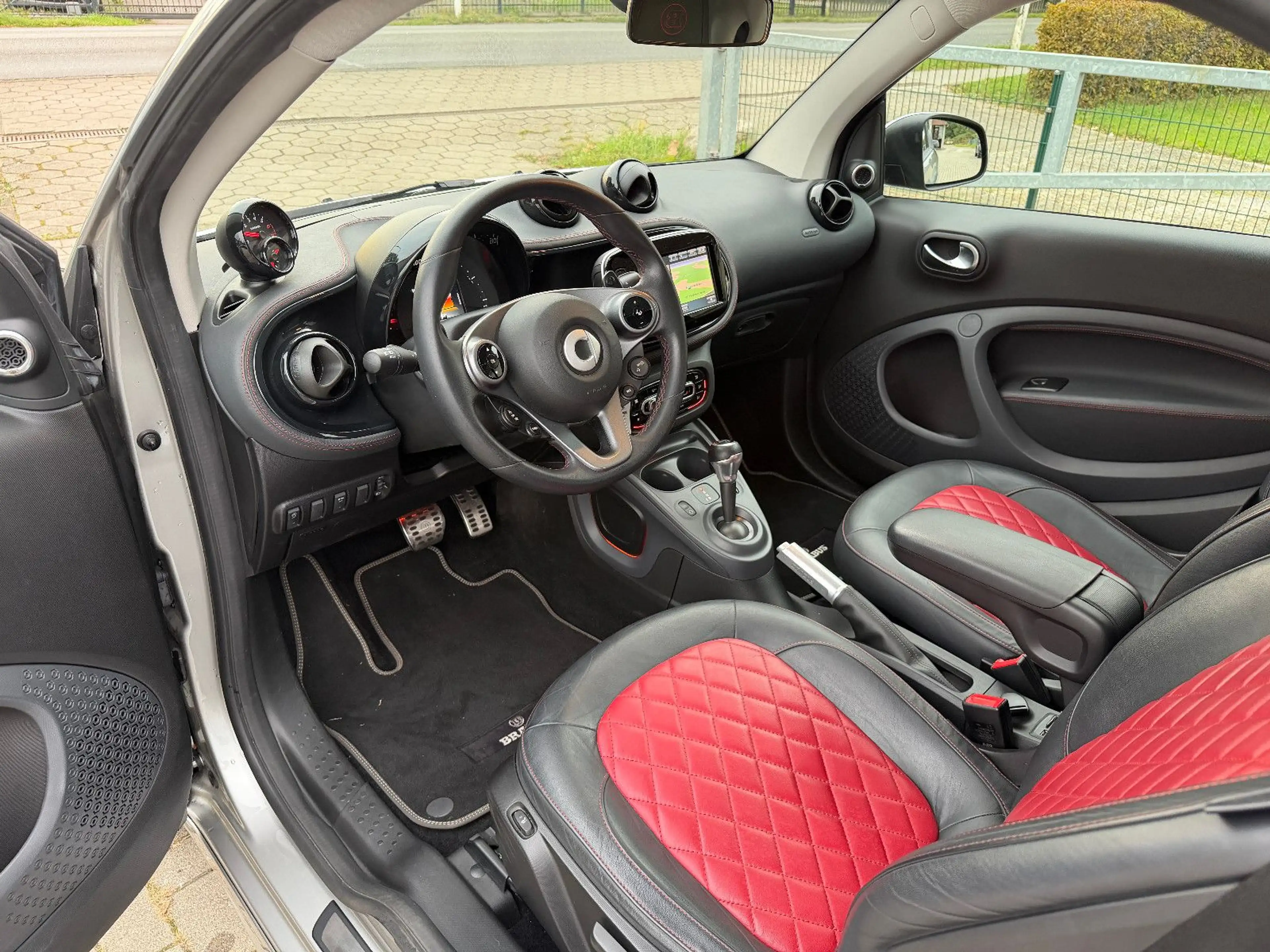 smart forTwo Brabus Tailor Made 109PS-LED-NAVI-PANO-KAM-JBL — photo 9