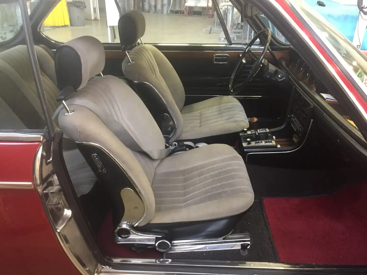 BMW 3 0 cs Червоний - 2