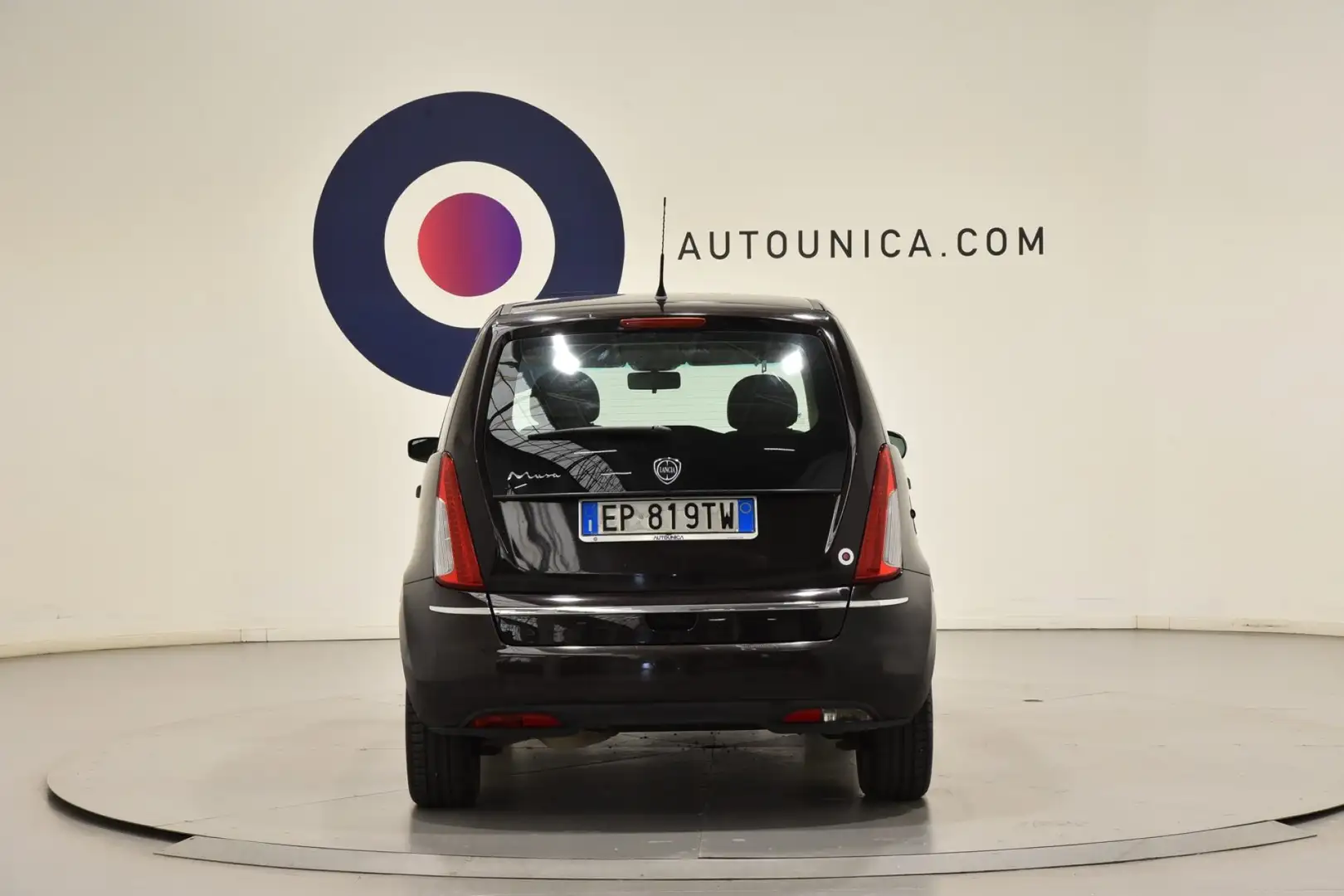 Lancia MUSA 1.4 GPL ECOCHIC DIVA NEOPATENTATI Nero - 2
